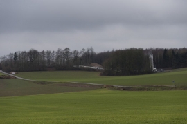Dynamitage de la tour de
télécommunication Proximus (ex-Belgacom) à Vedrin (Namur) le 3 mars 2016 par le
groupe WANTY situé à Binche, une entreprise wallonne au savoir-faire reconnu.