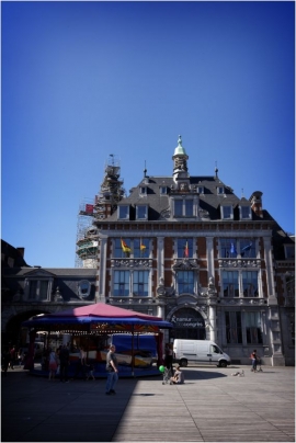 Namur en mai (2017).  Les arts forains dans la Capitale wallonne. 