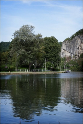 La vallée de la Meuse entre Namur et Dinant.